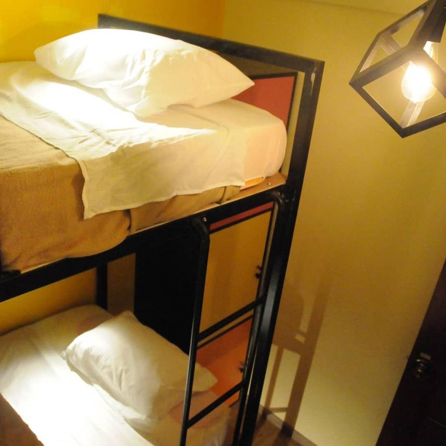 Happy Tree Hostel Peru Лима Екстериор снимка