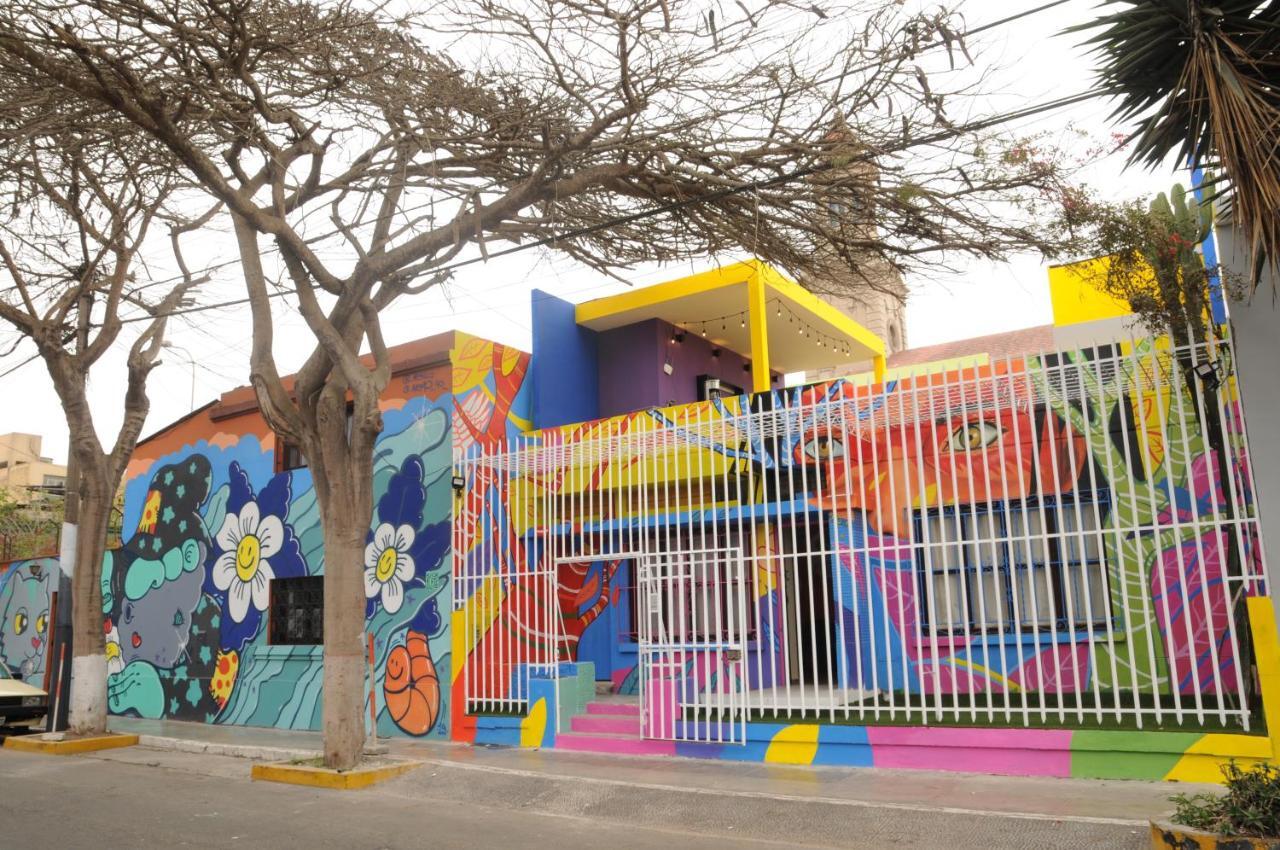 Happy Tree Hostel Peru Лима Екстериор снимка