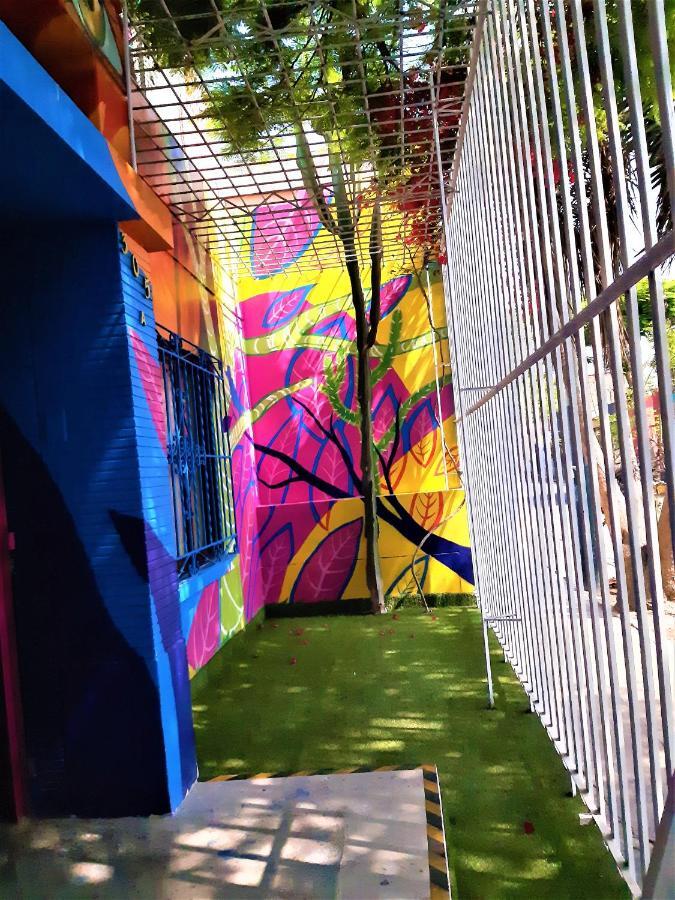 Happy Tree Hostel Peru Лима Екстериор снимка