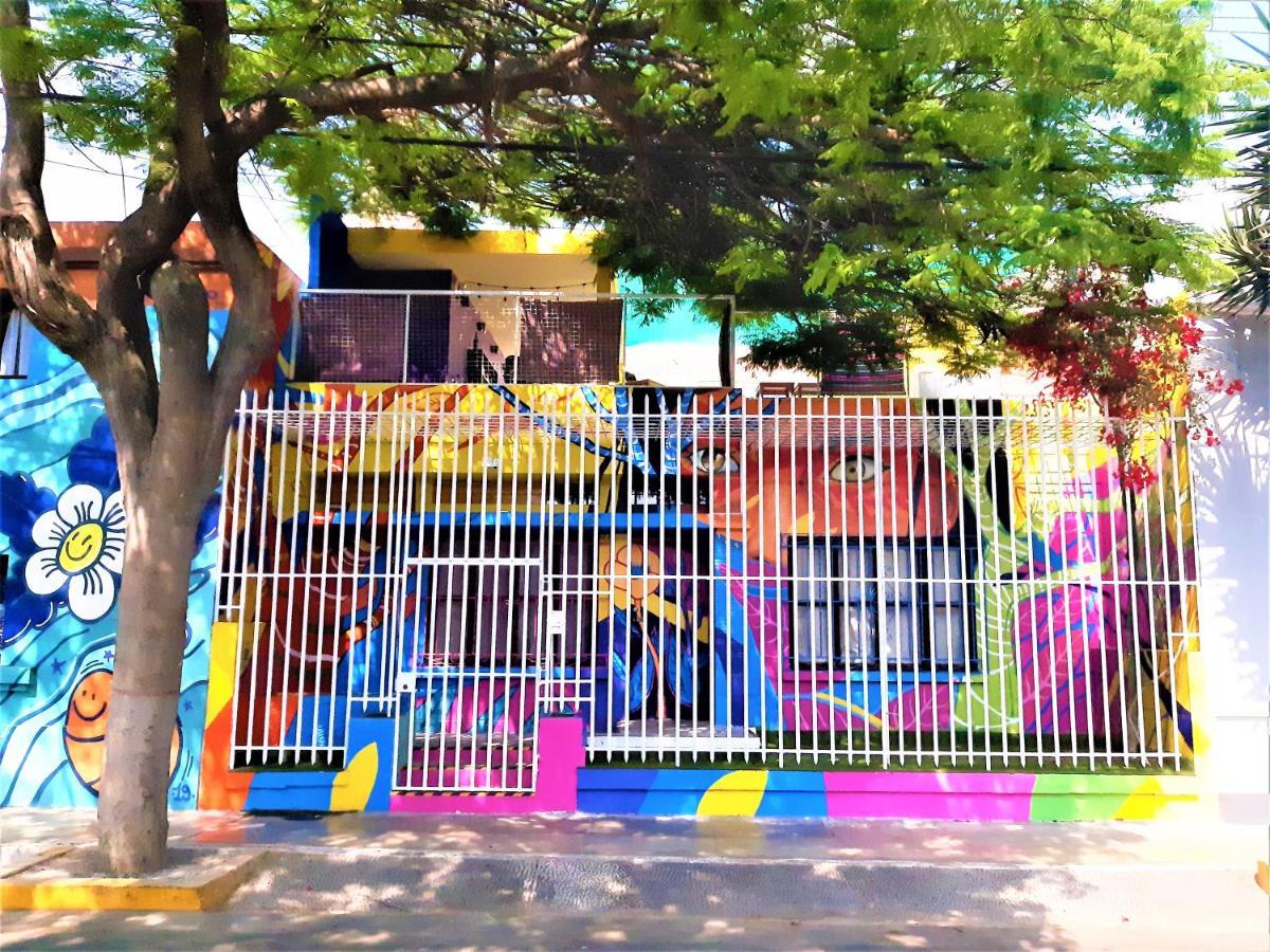 Happy Tree Hostel Peru Лима Екстериор снимка